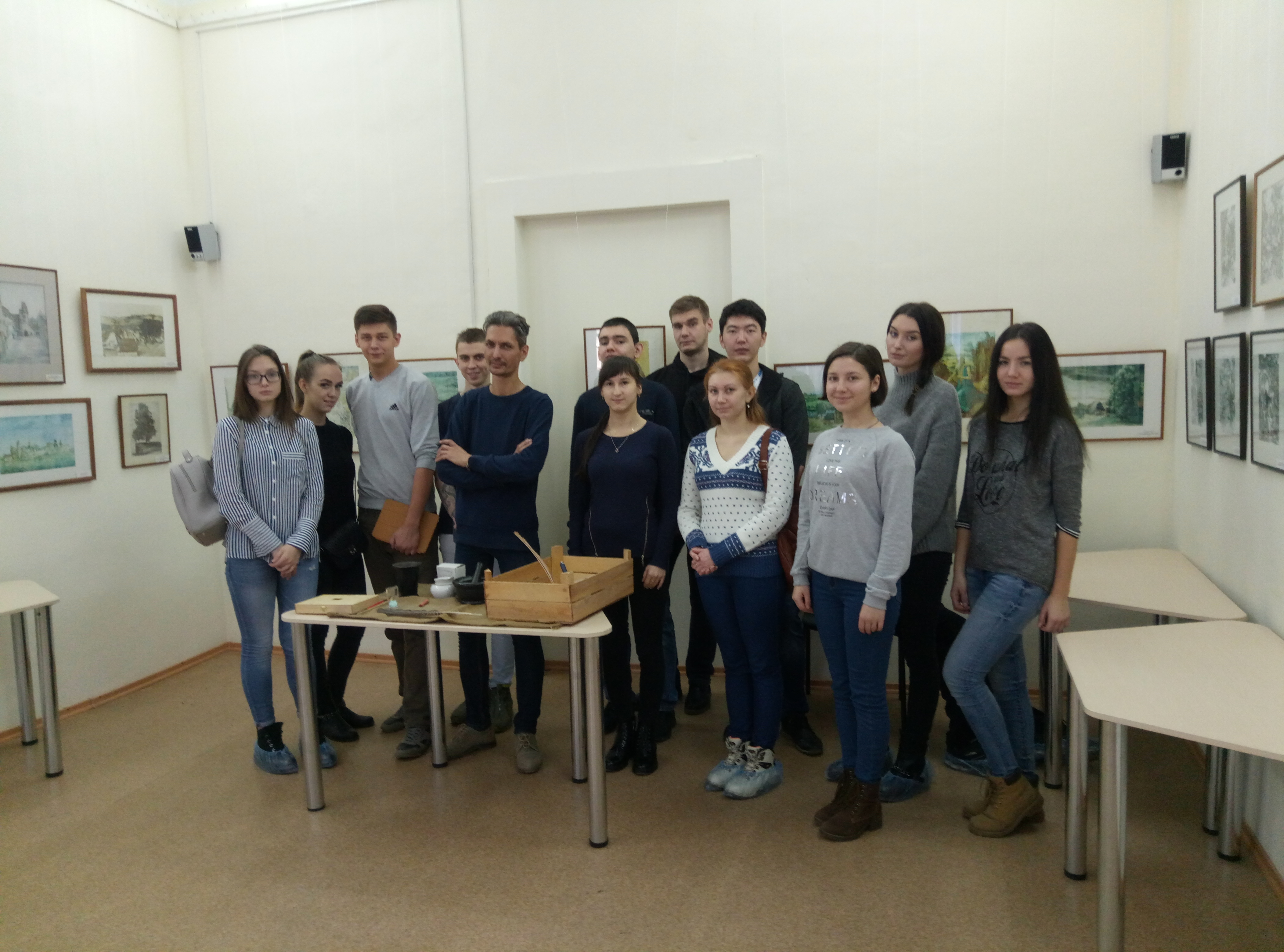 Студенты-экологи посетили мастер-класс по изготовлению красок