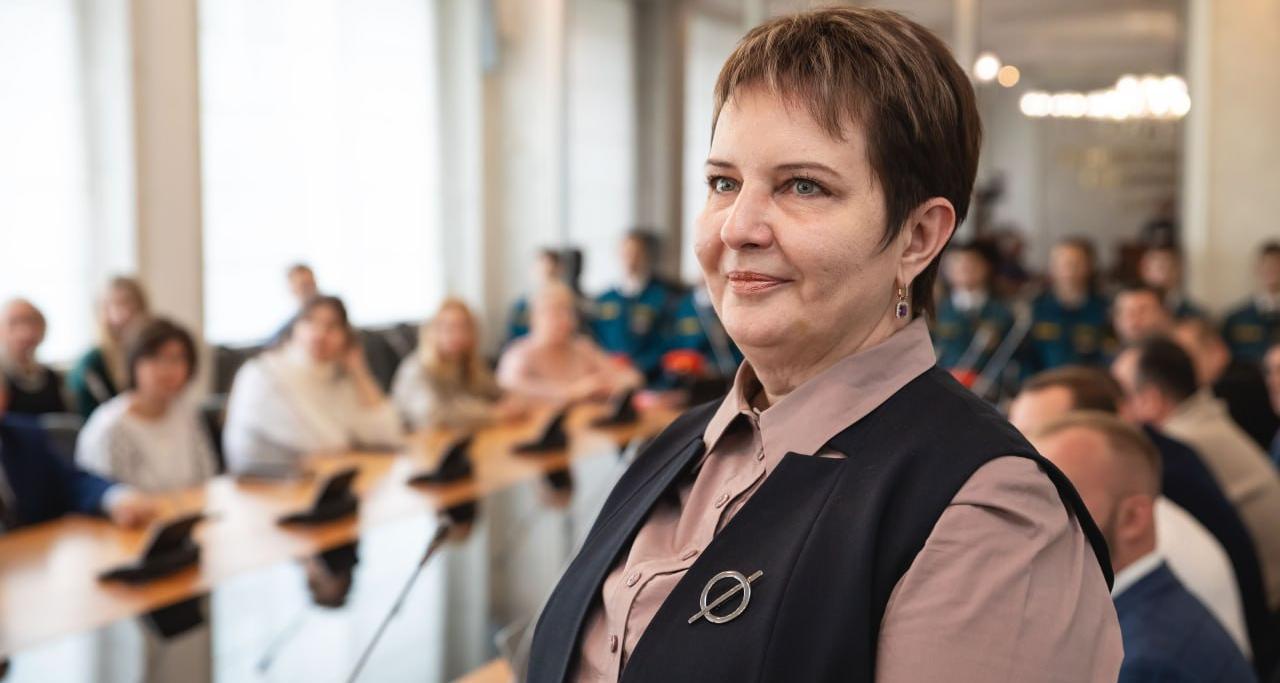 Коллектив СГТУ поздравляет с Днём рождения Татьяну Кузнецову