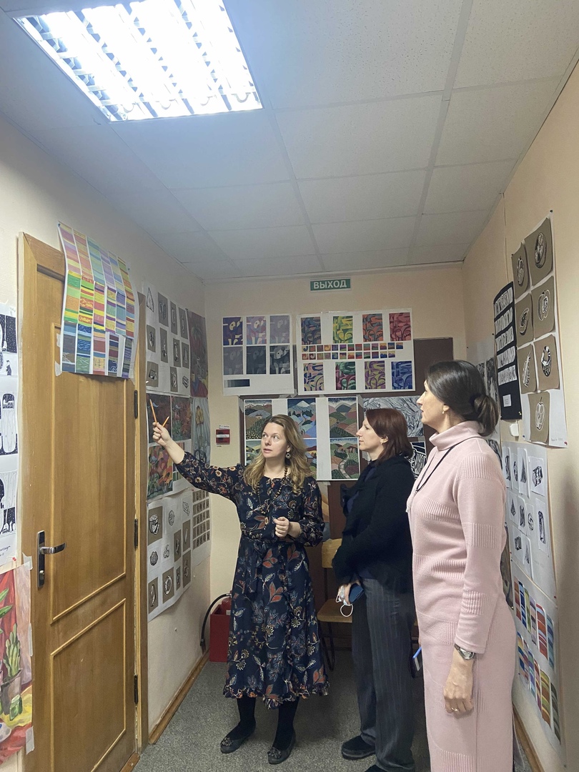 Традиционный просмотр студенческих работ дизайнеров 