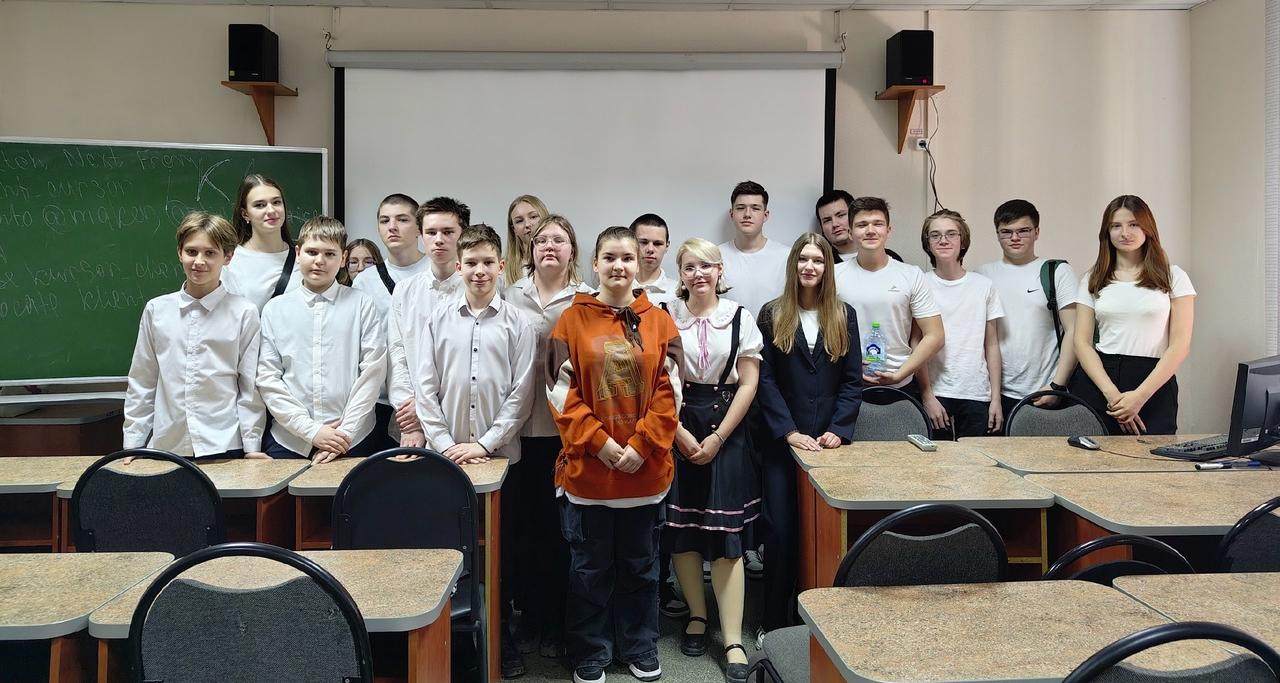 Магистрантка ИнПИТ провела мастер-класс для школьников