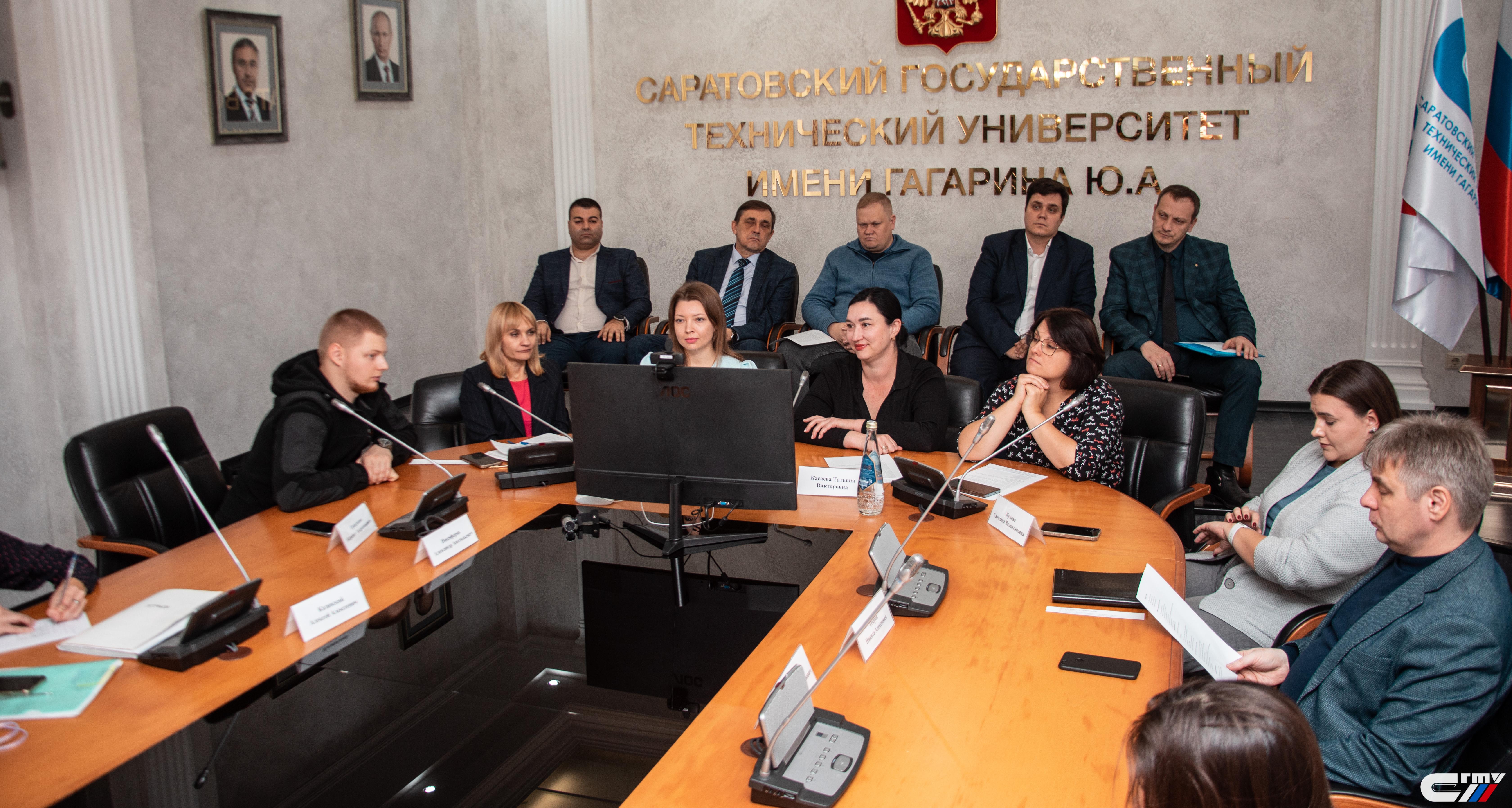 Политех провел онлайн-встречу со студентами из Таиланда