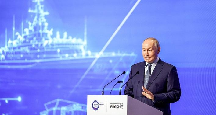 Президент России Владимир Путин высоко оценил работу Минобрнауки России по подготовке инженерных кадров 