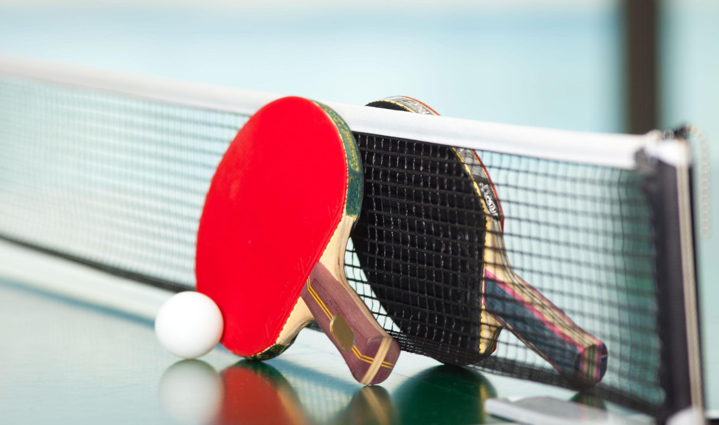 Проходит набор в секцию настольного тенниса