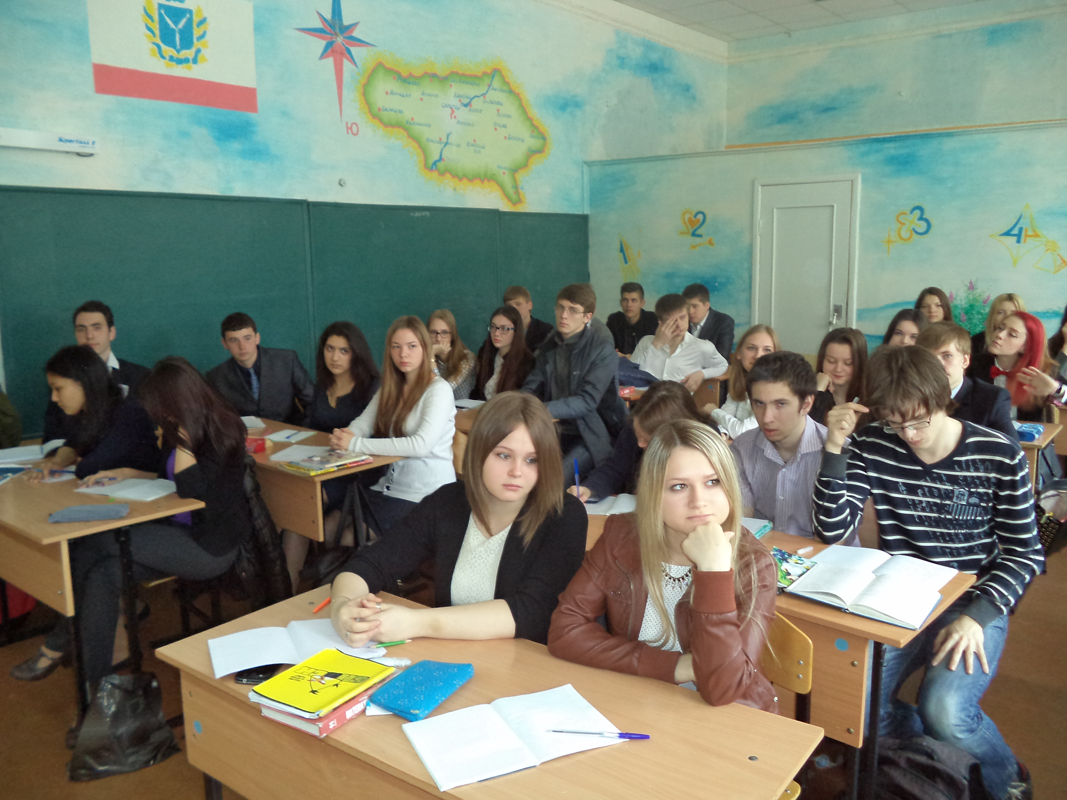 Представители ИнЭТМ и ФТФ провели семинар для старшеклассников