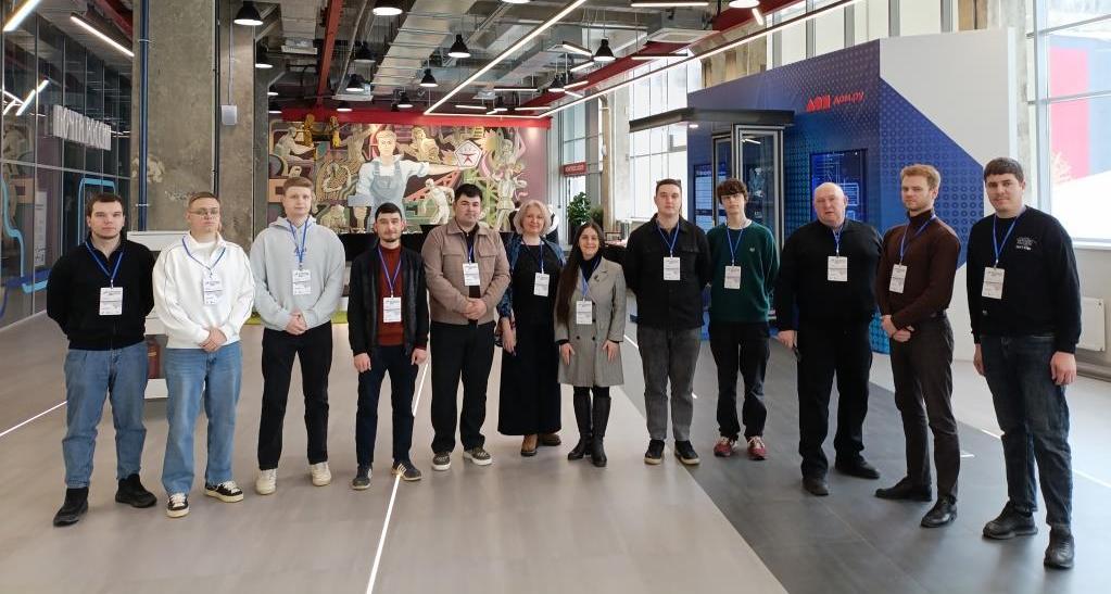 Политеховцы посетили региональный туристический форум «Саратовский мост»