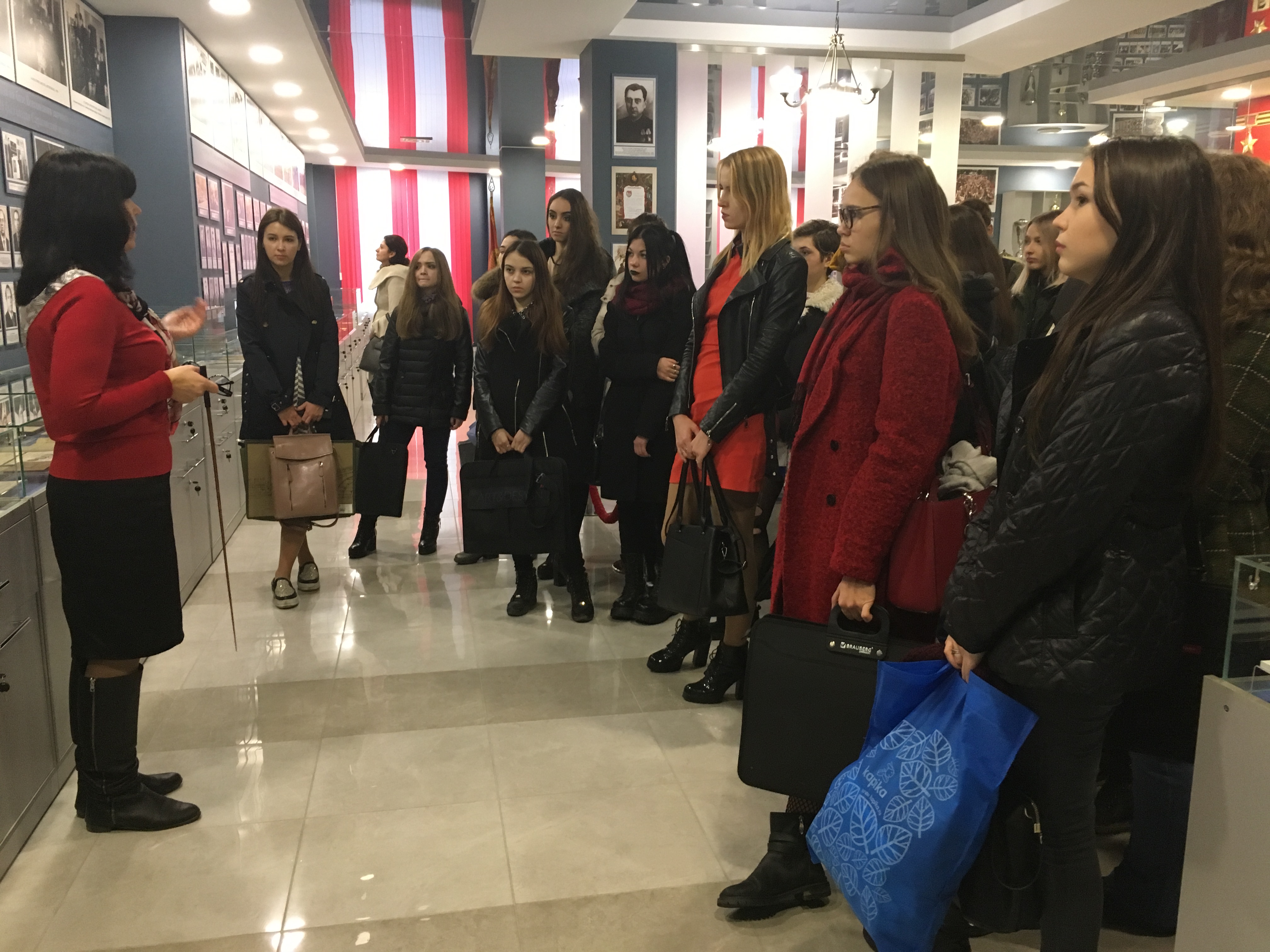 Первокурсники ДАС посетили Музей СГТУ