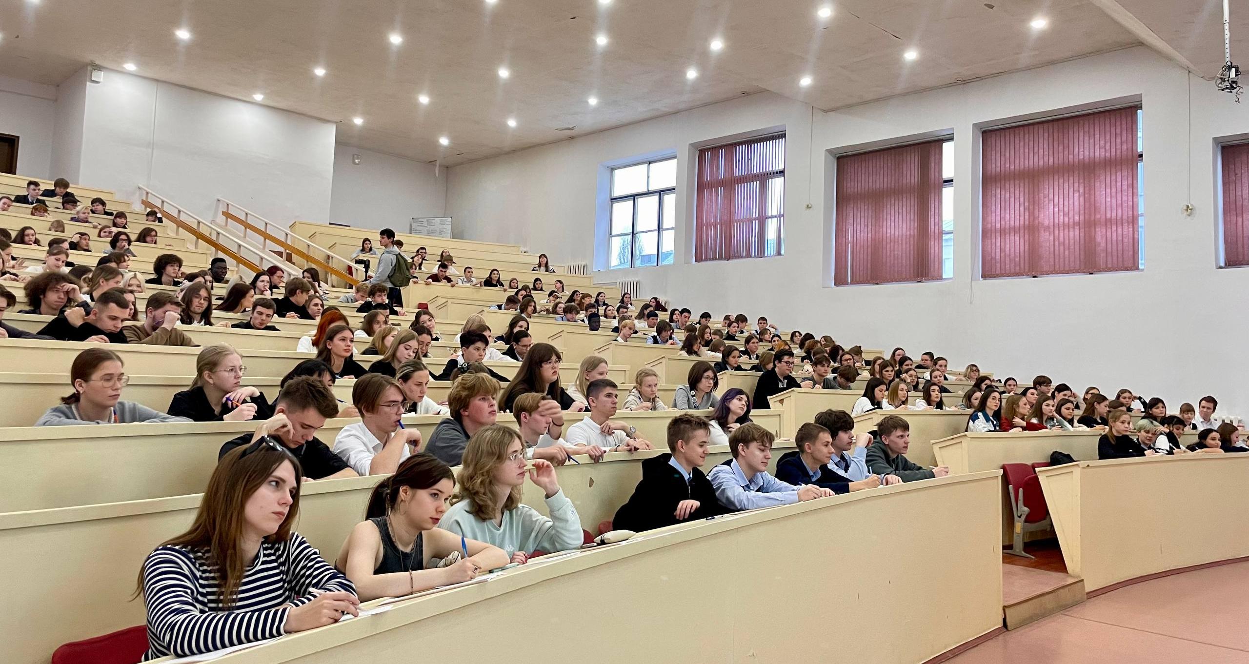 В Политехе прошел всероссийский диктант по иностранным языкам