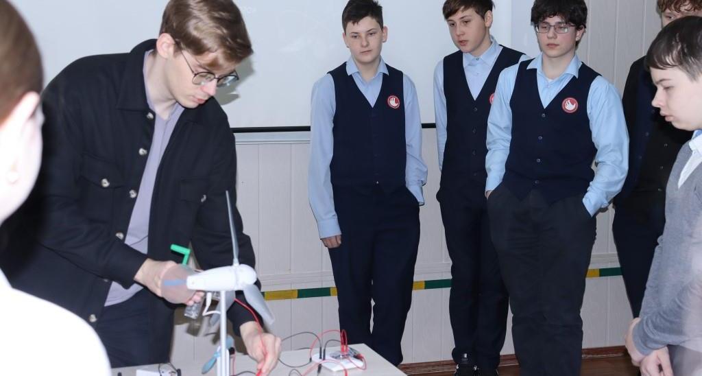 Гагаринские классы приняли участие в «Неделе современной энергетики»
