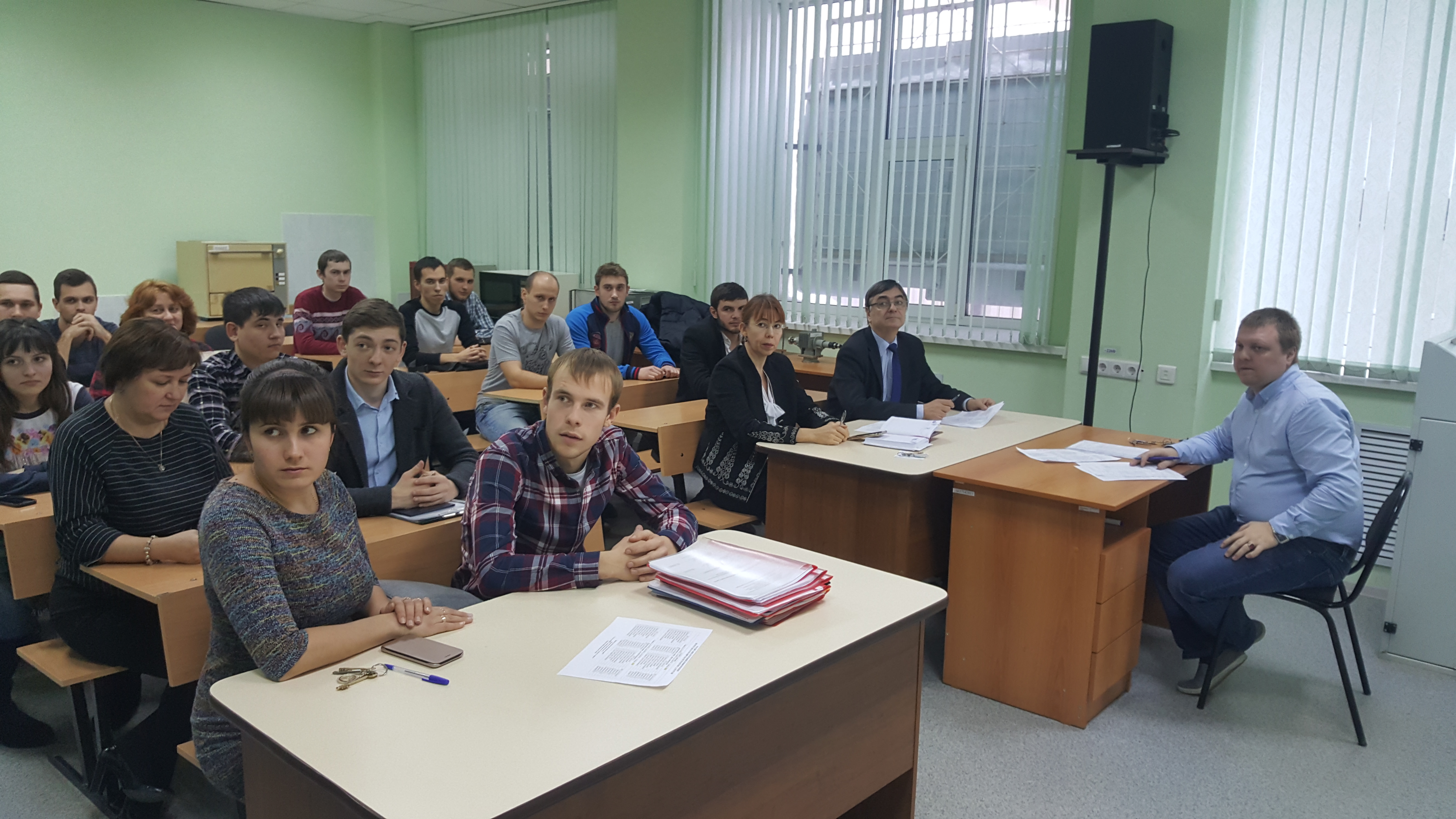 В ИнЭТС прошла конференция НПР и НИР