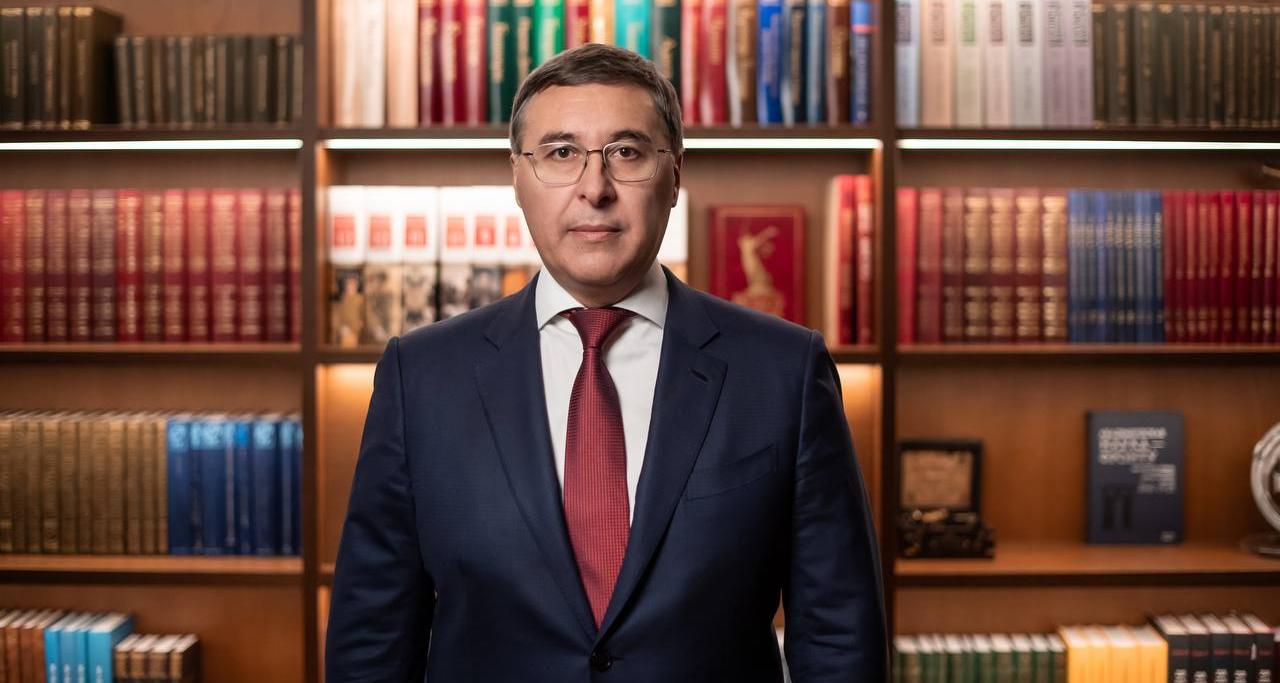 Глава Минобрнауки России Валерий Фальков поздравил ученых с Днем российской науки