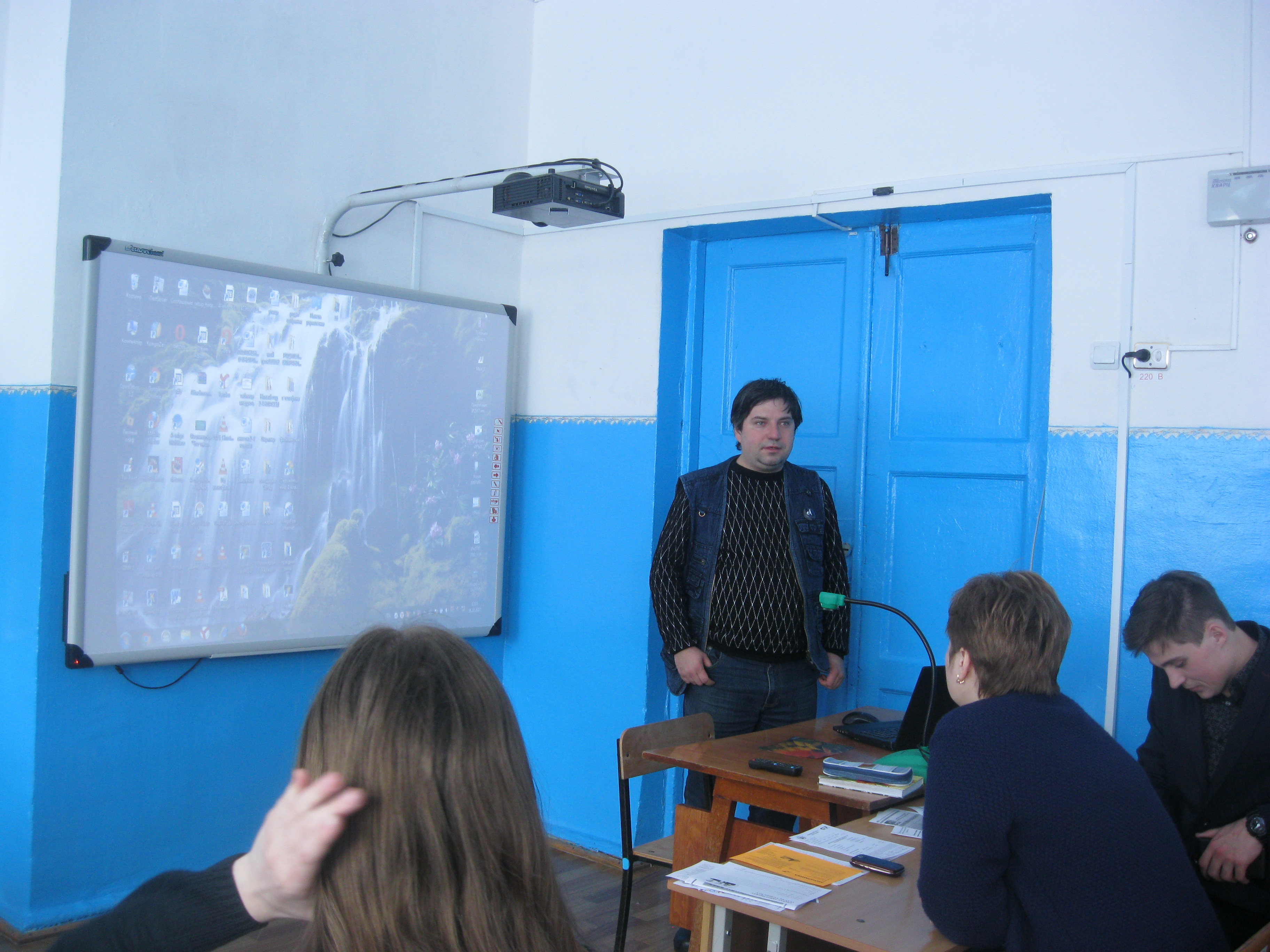 Доцент ЭКЛ принял участие в профориентационной встрече со школьниками  Аркадака