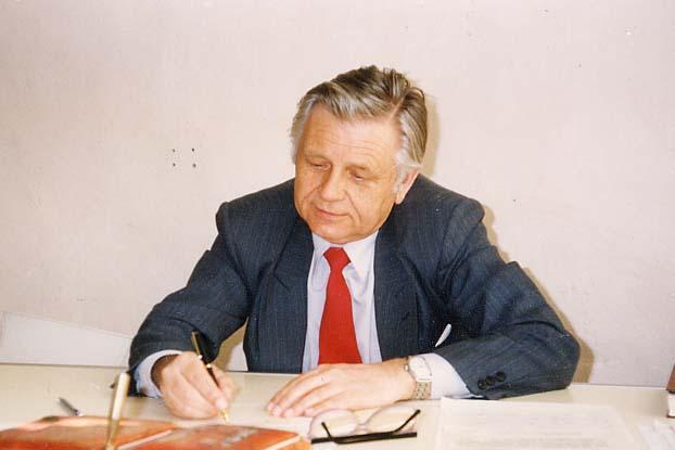 С прискорбием сообщаем о кончине Петрова Сергея Владимировича