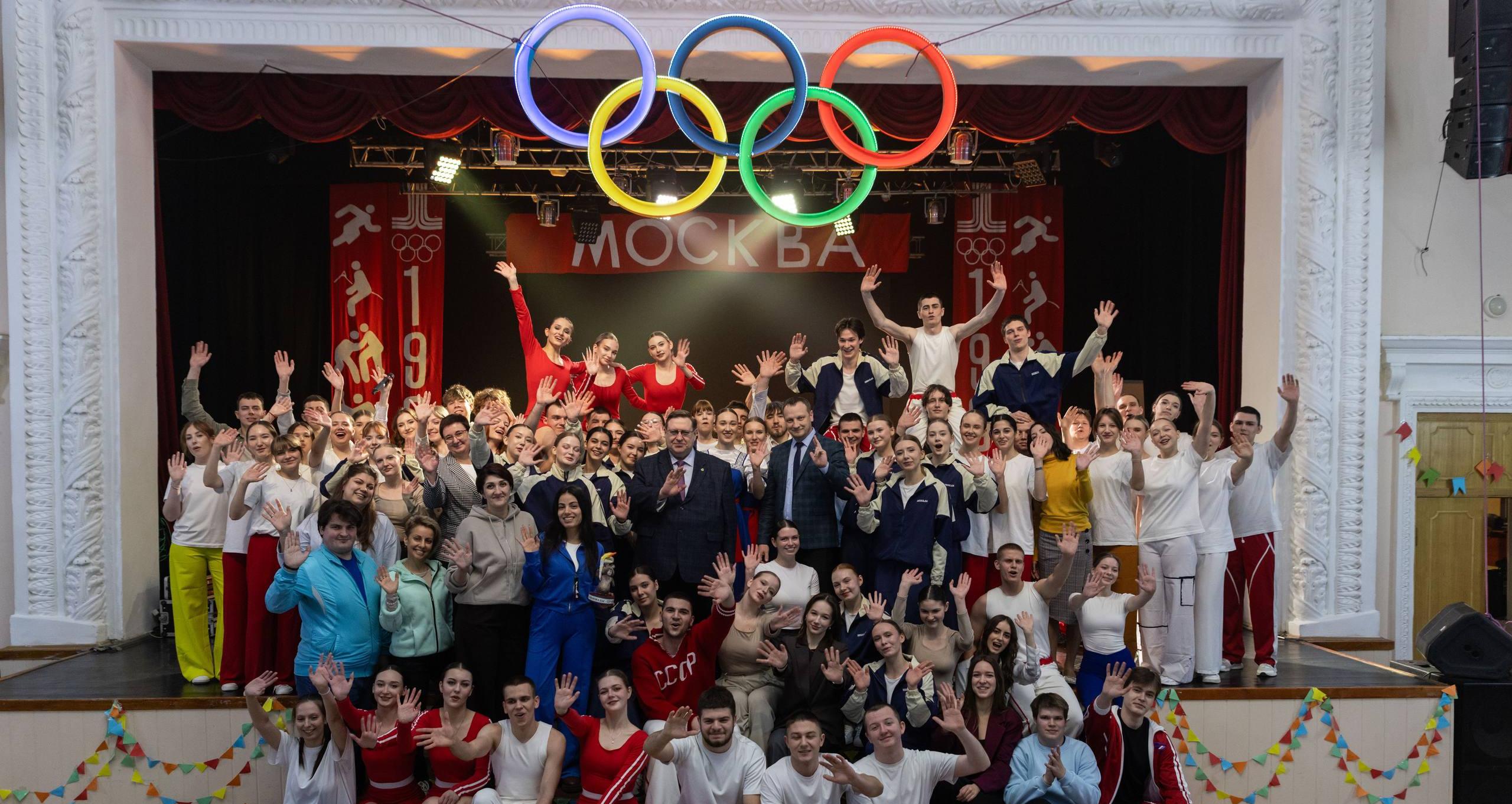 «Гагаринская весна»: свои программы представили Институт УРБАС и ФТИ