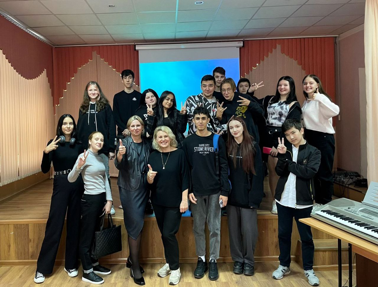 Преподаватели кафедры ПМК встретились с будущими абитуриентами