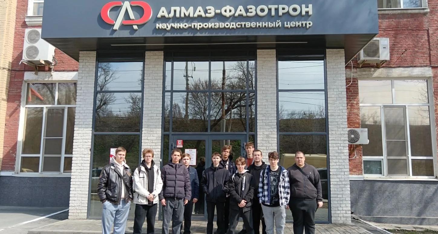 Студенты ИММТ и ИнЭТиП – участники «Недели без турникетов»