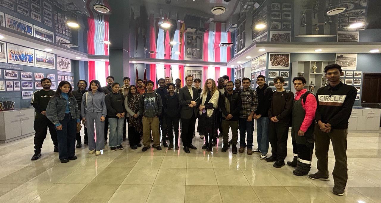 Продолжается цикл экскурсий по музейному пространству Политеха