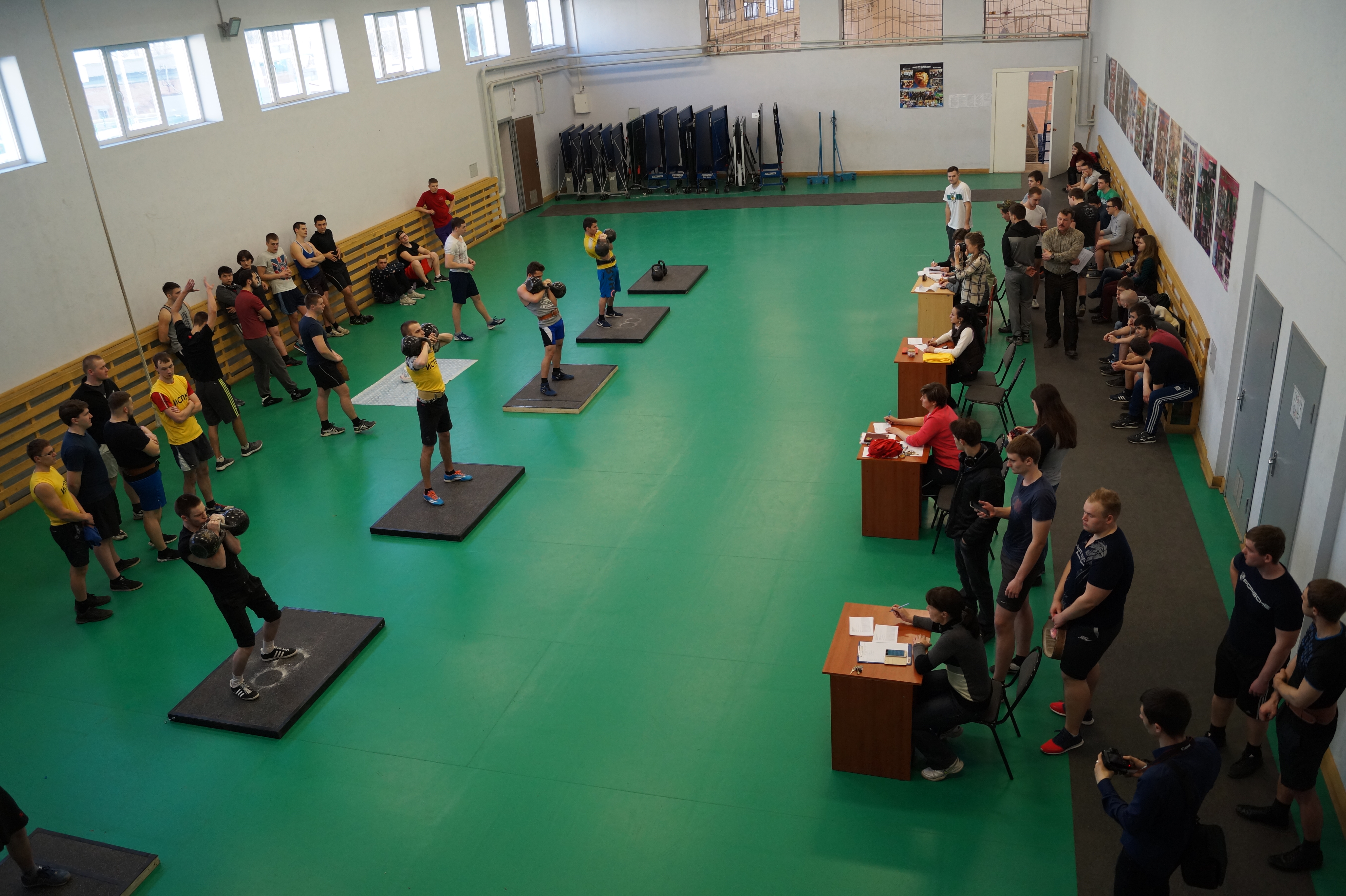 В СГТУ завершилась Спартакиада по гиревому спорту