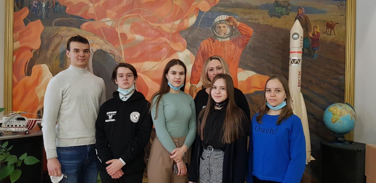 Студенты технического университета посетили Народный музей Ю.А. Гагарина