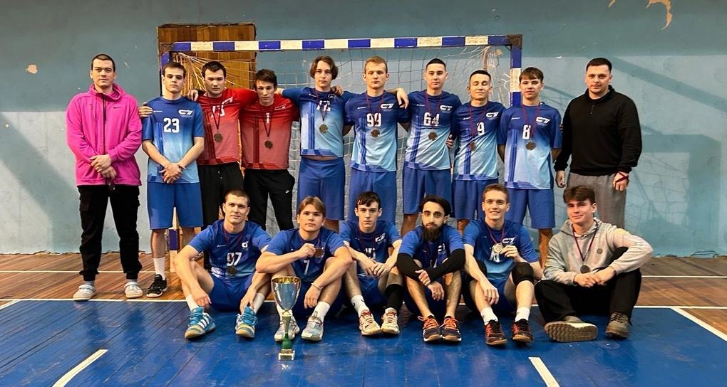 Команда СГТУ – бронзовый призер турнира по гандболу
