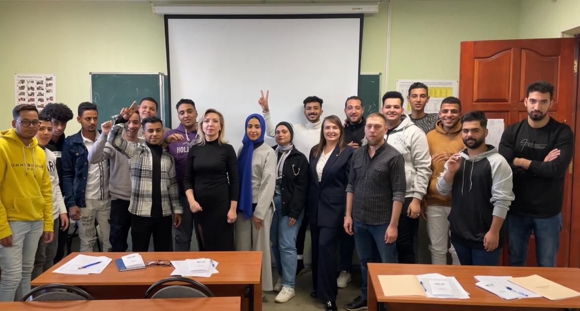 Стартовали курсы русского языка для иностранных студентов СГТУ