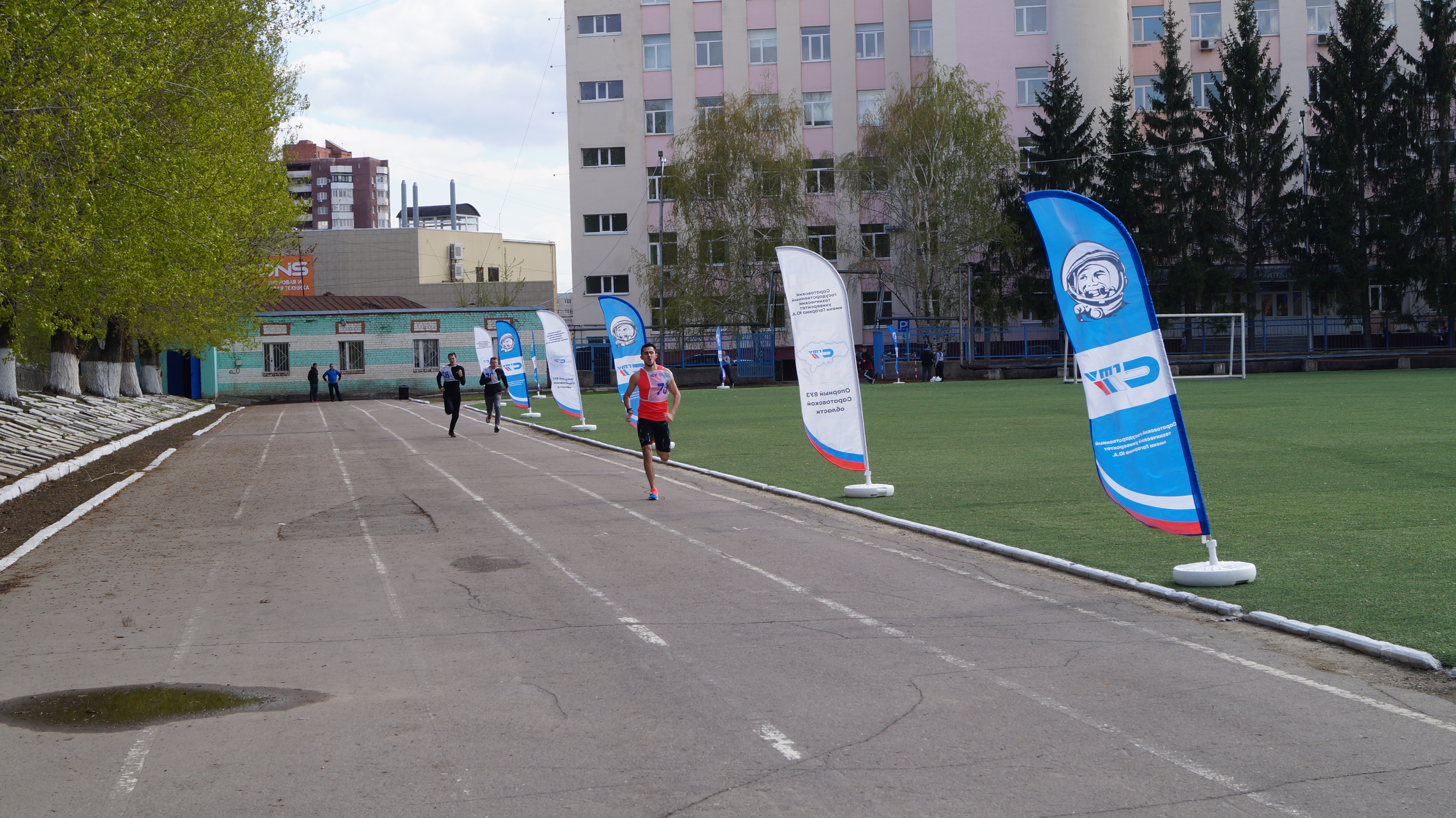 Гагаринцы приняли участие в легкоатлетическом кроссе