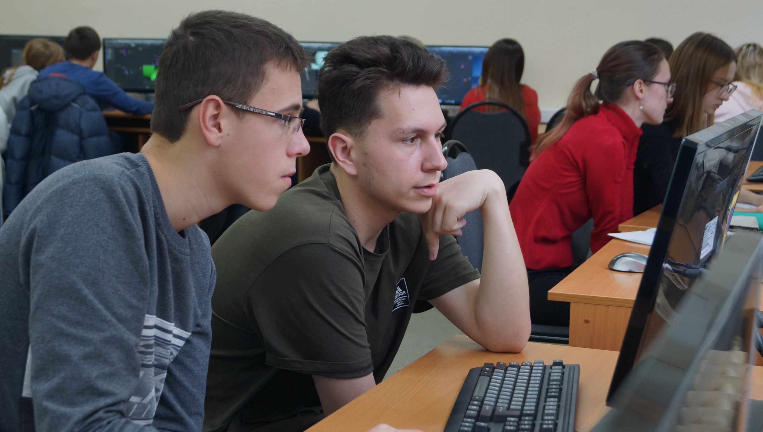 Региональный хакатон: школьники разработали трехмерную модель робота  Региональный хакатон: школьники разработали трехмерную модель робота