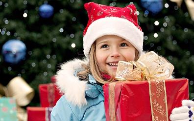 Профком студентов приглашает за новогодними подарками для детей