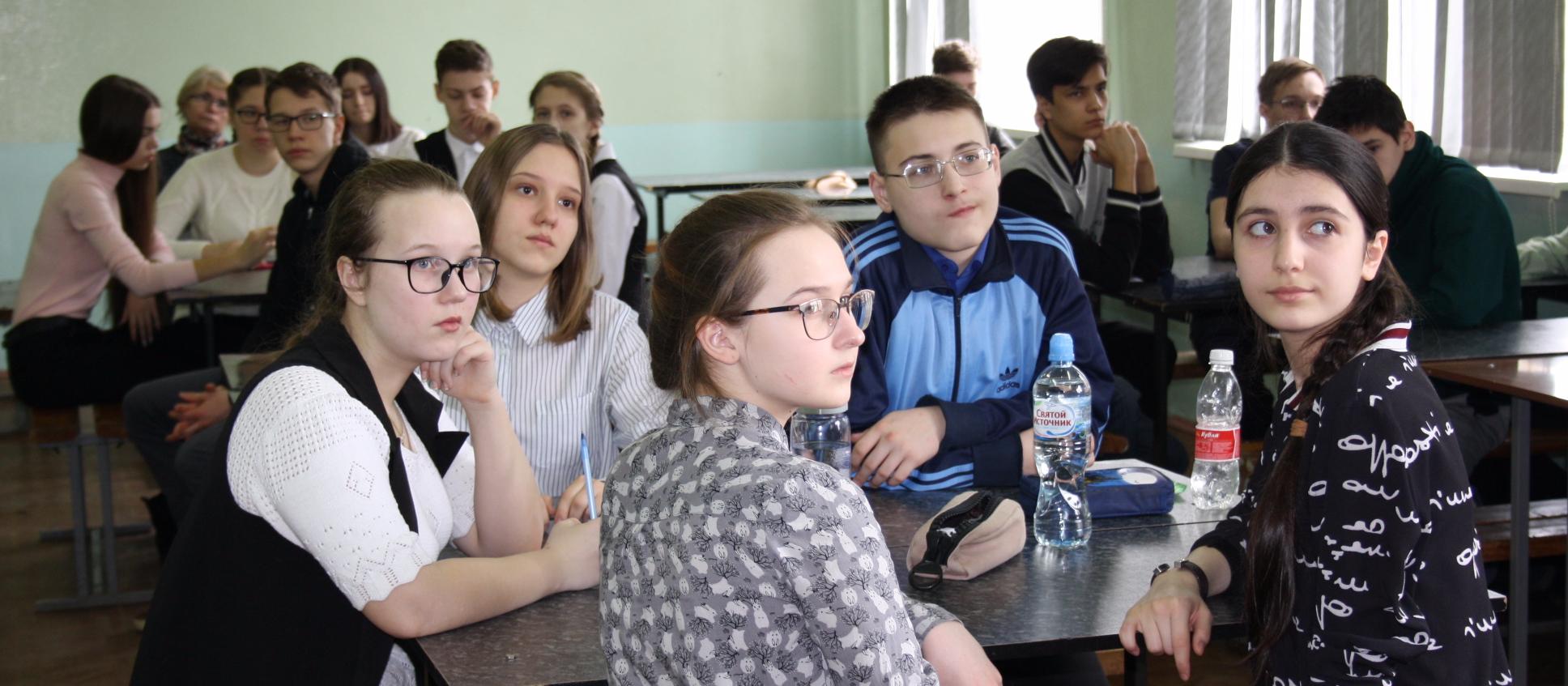 В ЭТИ подведены итоги олимпиады по математике
