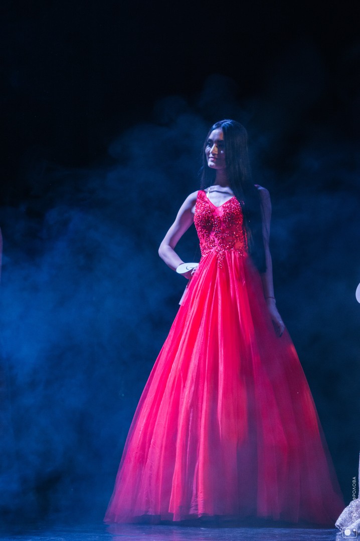 Студентка ИнЭТС - обладательница титула "Мисс стиль - 2019"