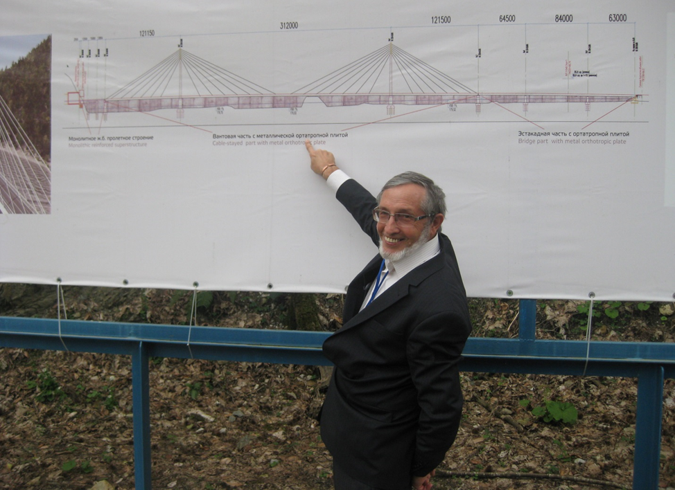 Профессор технического университета получил Грант Благотворительного фонда