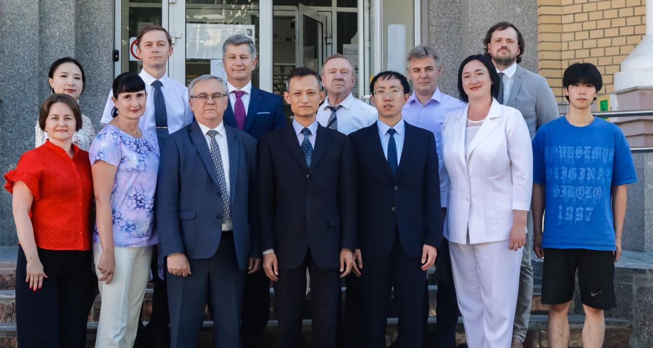 Представители СГТУ обсудили вопросы международного сотрудничества с делегацией КНР