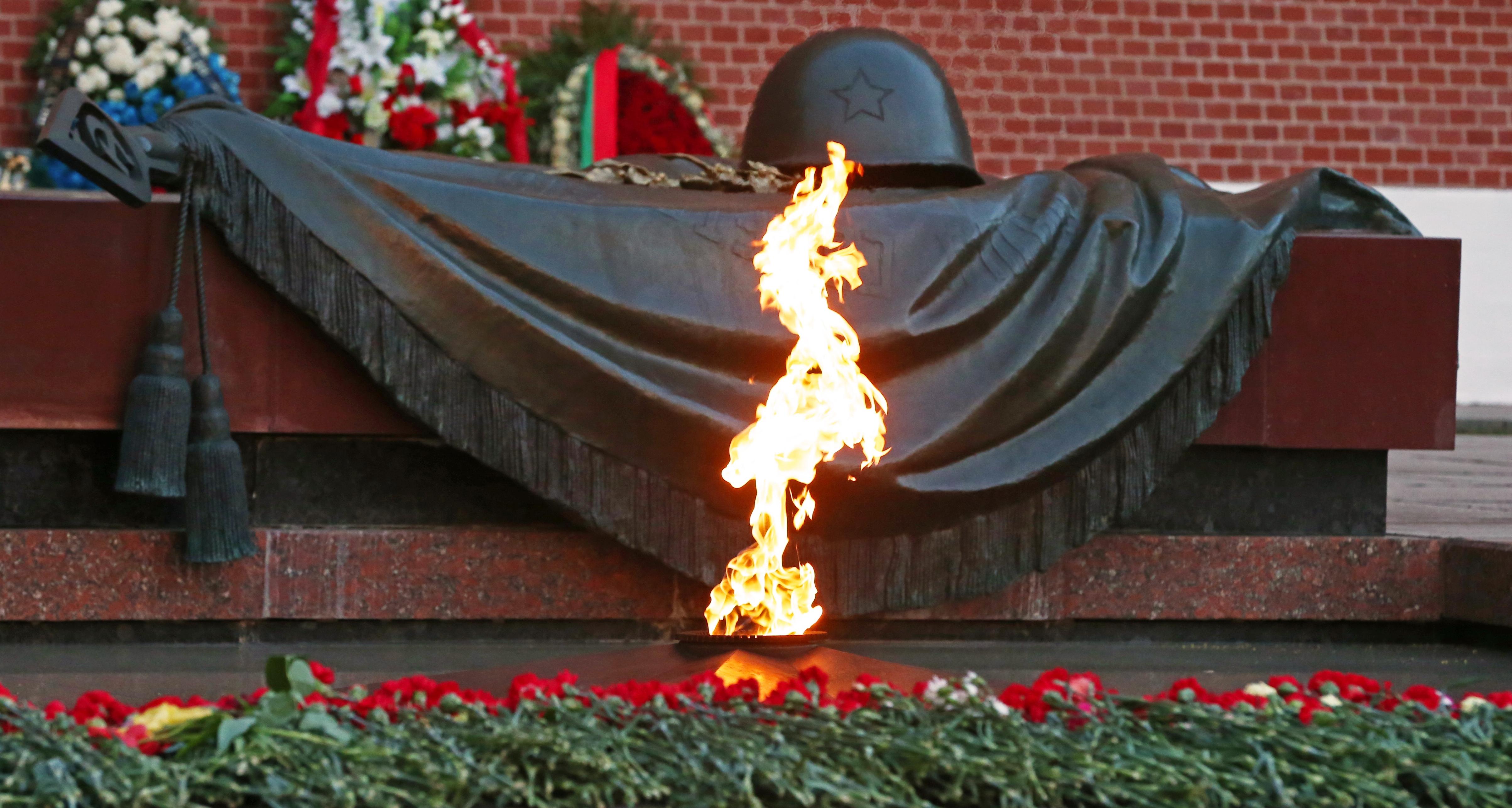 В России сегодня отмечают День Неизвестного солдата