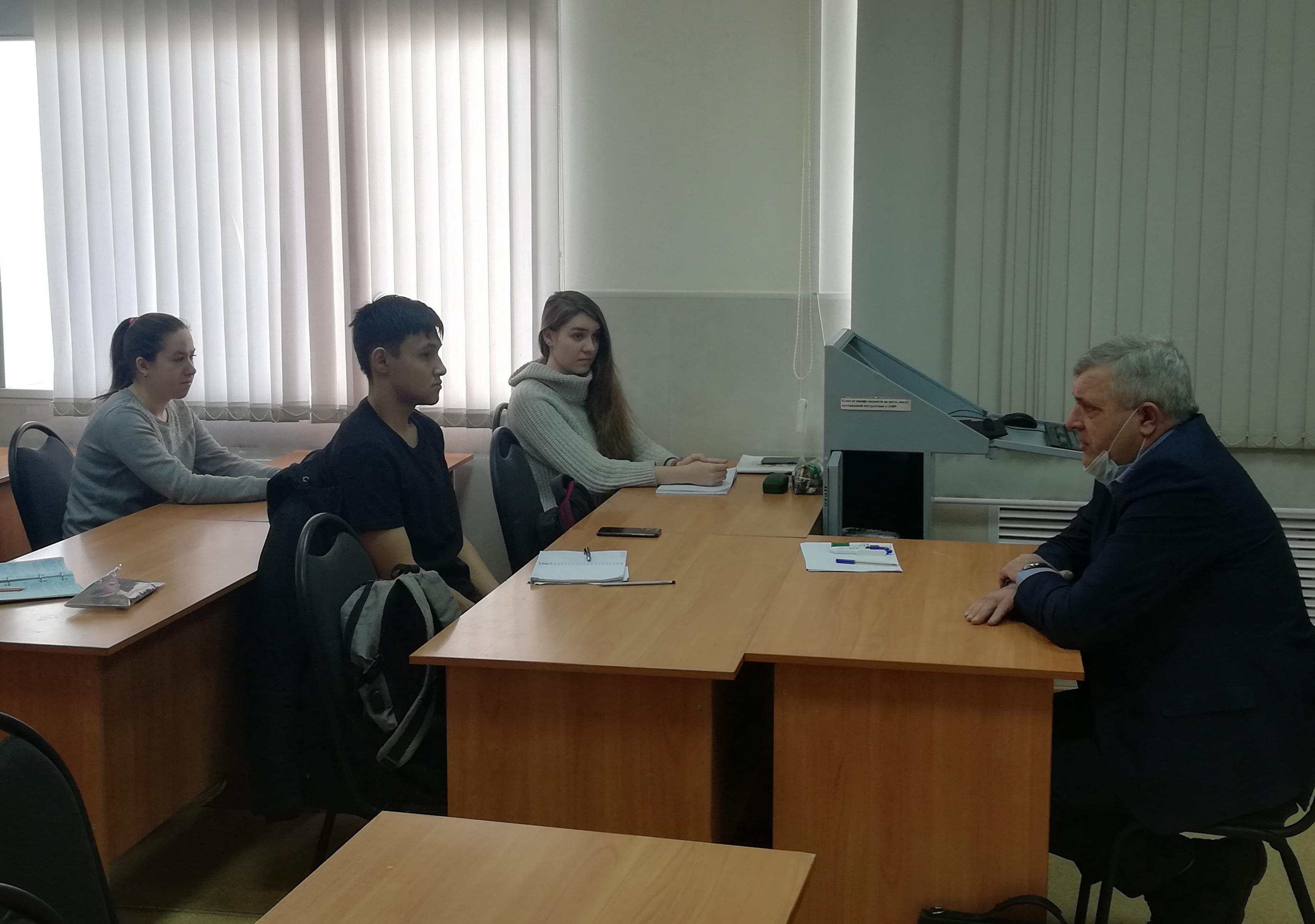 Со студентами УРБАСа провели профориентационную работу