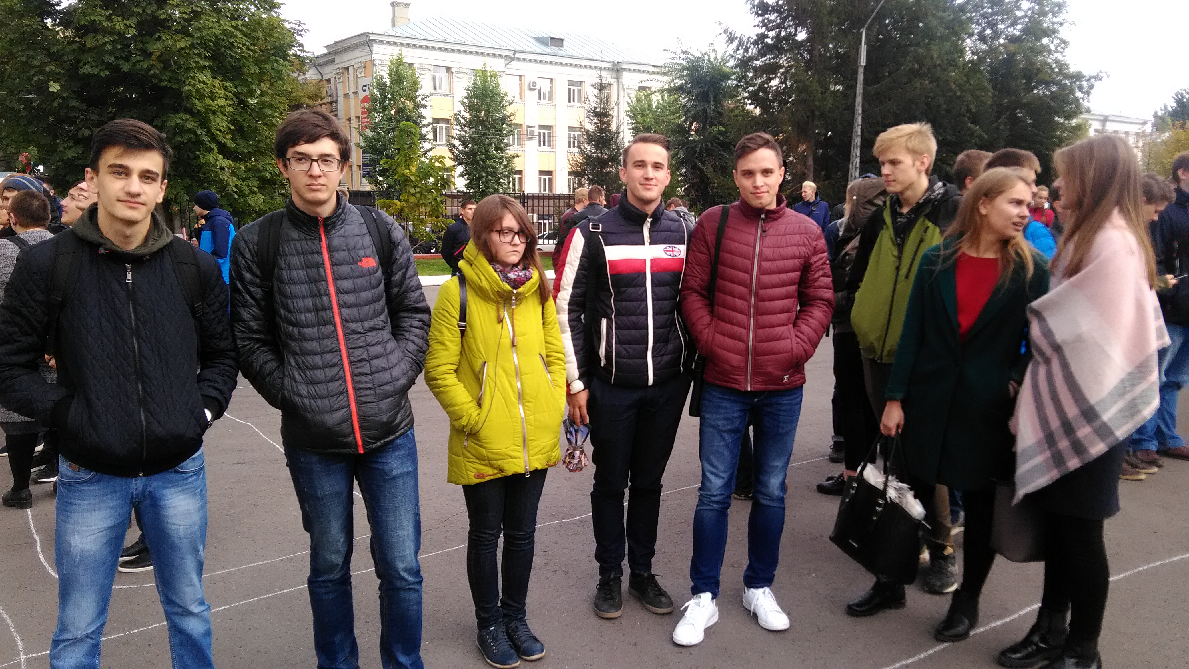 Студенты института УРБАС приняли участие во флешмобе