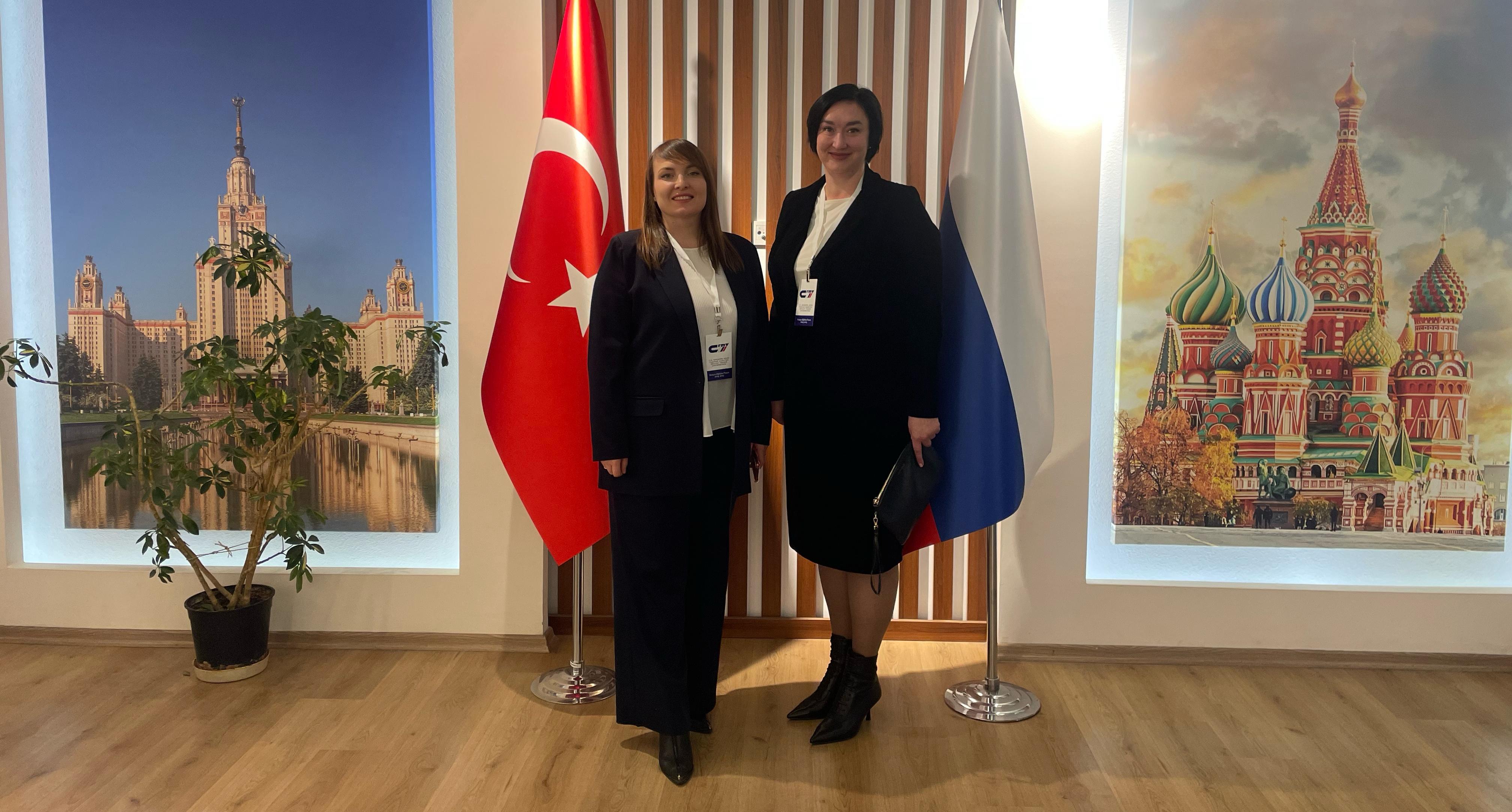 Подведены итоги работы в Русском доме Анкары