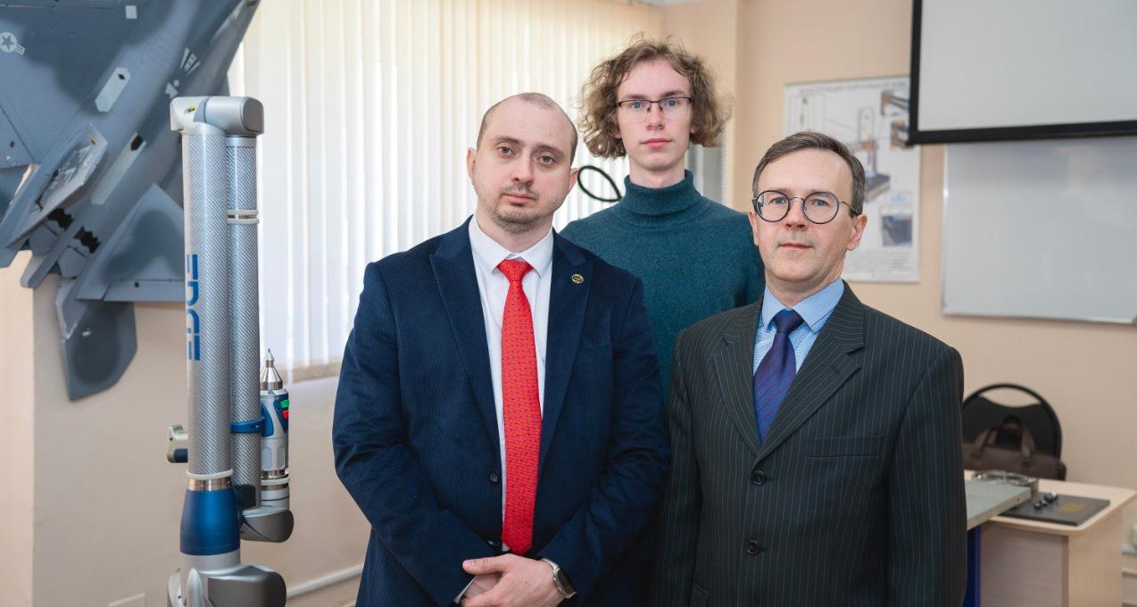 Саратовские ученые нашли способ повысить качество поверхности авиадеталей при изготовлении