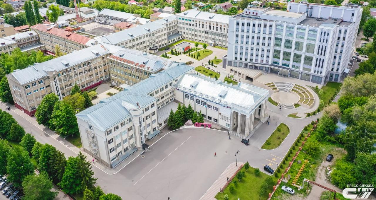 Профессор ФТИ провел онлайн-лекцию для коллег из Намангана