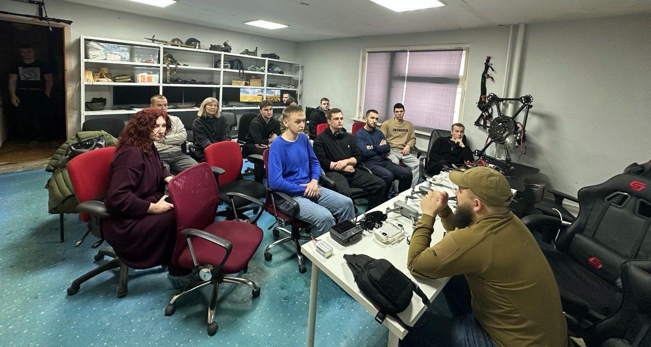 Студенты Политеха посетили Центр специальной подготовки «Молот»