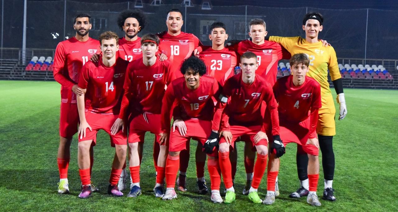 Футболисты СГТУ выступили в плей-офф Общероссийского дивизиона НСФЛ