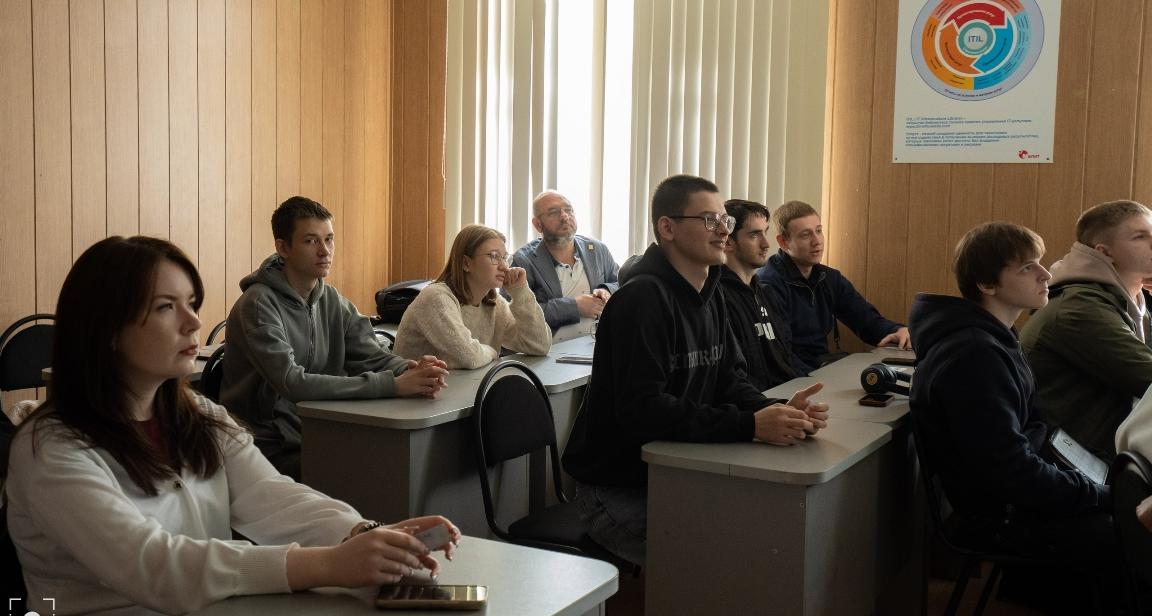 Первокурсники ИнПИТ прошли практикум от ИТ-лидера «СИБИНТЕК-СОФТ» 