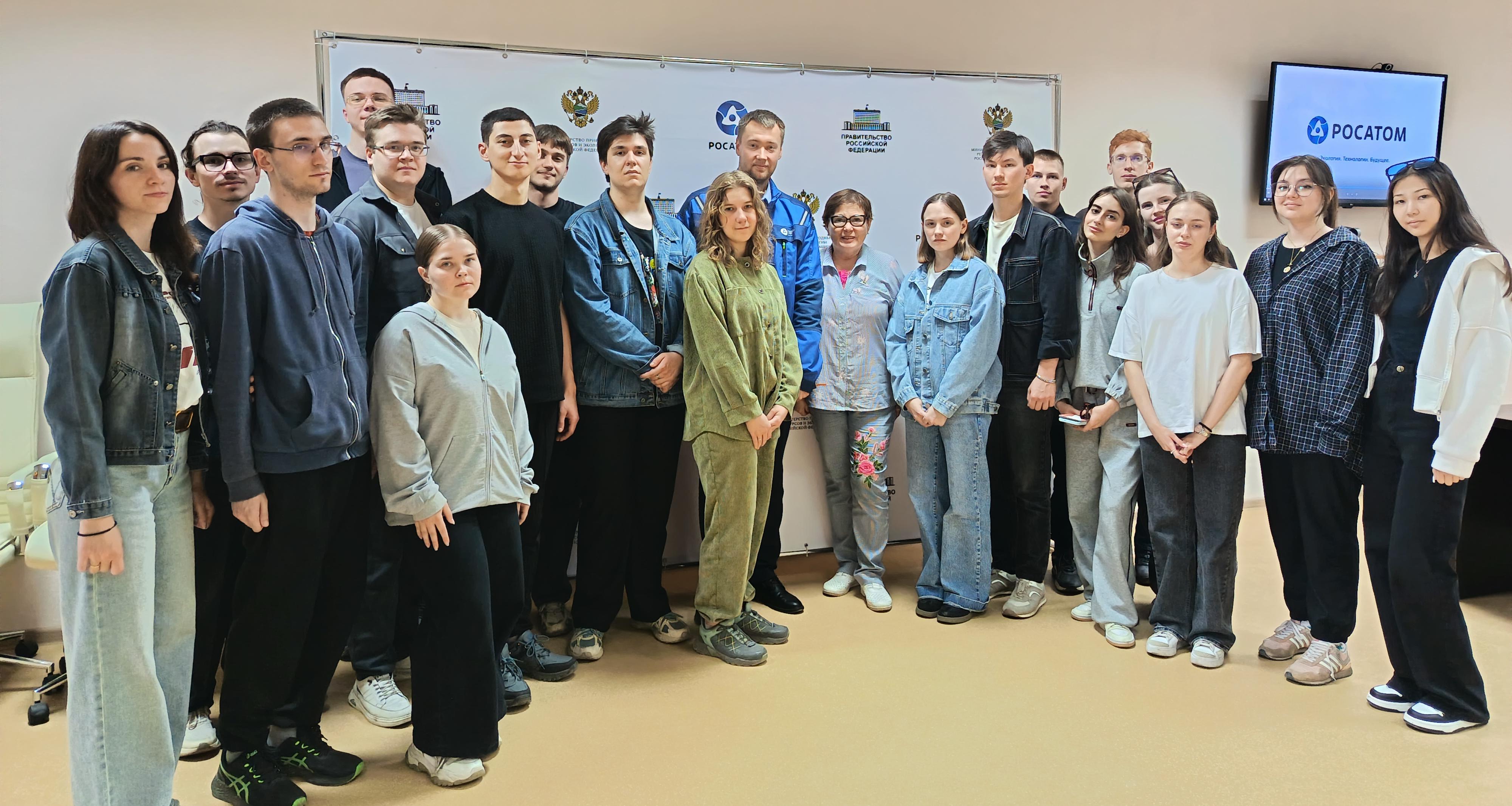 Студенты Института УРБАС посетили экотехнопарк «Михайловский»