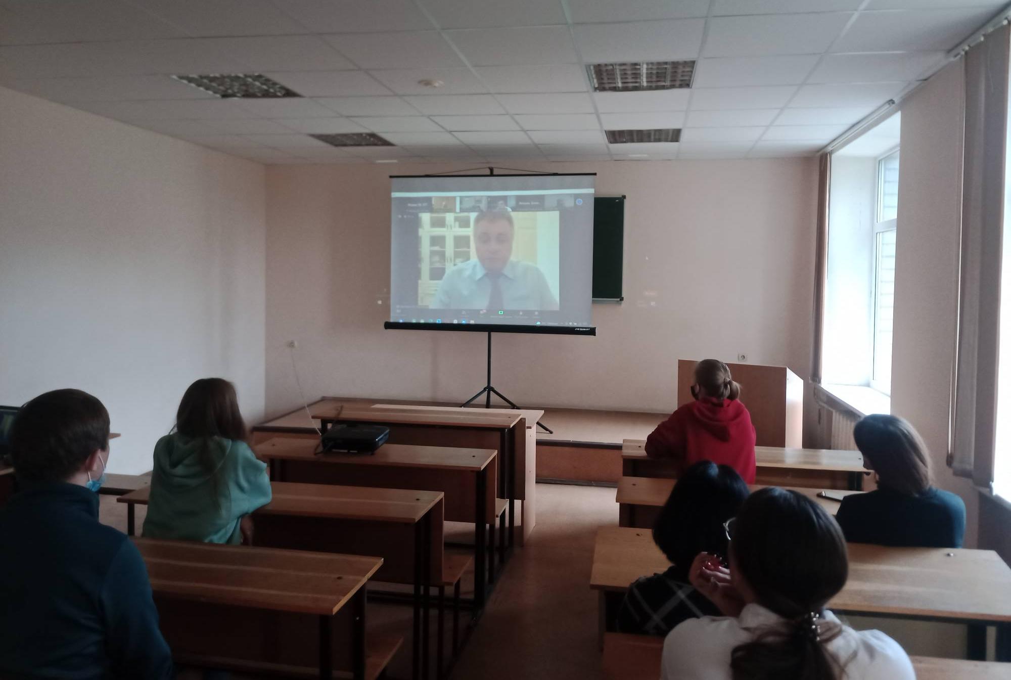 Представители СЭИ – участники онлайн-трансляции «Открытой дискуссии» АРБ