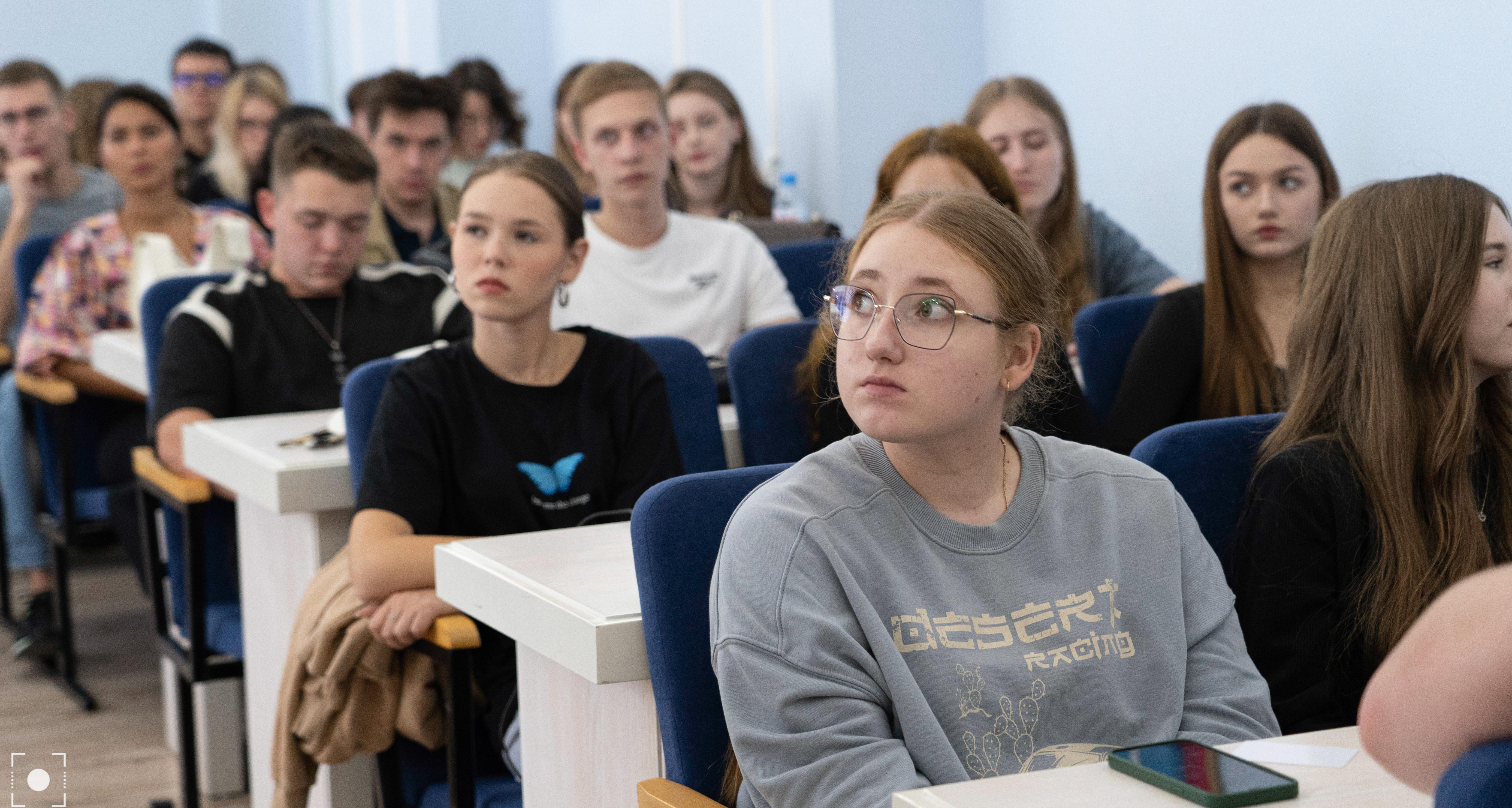 Студенты СГТУ посетили мастер-класс главного редактора «Ленфильма»