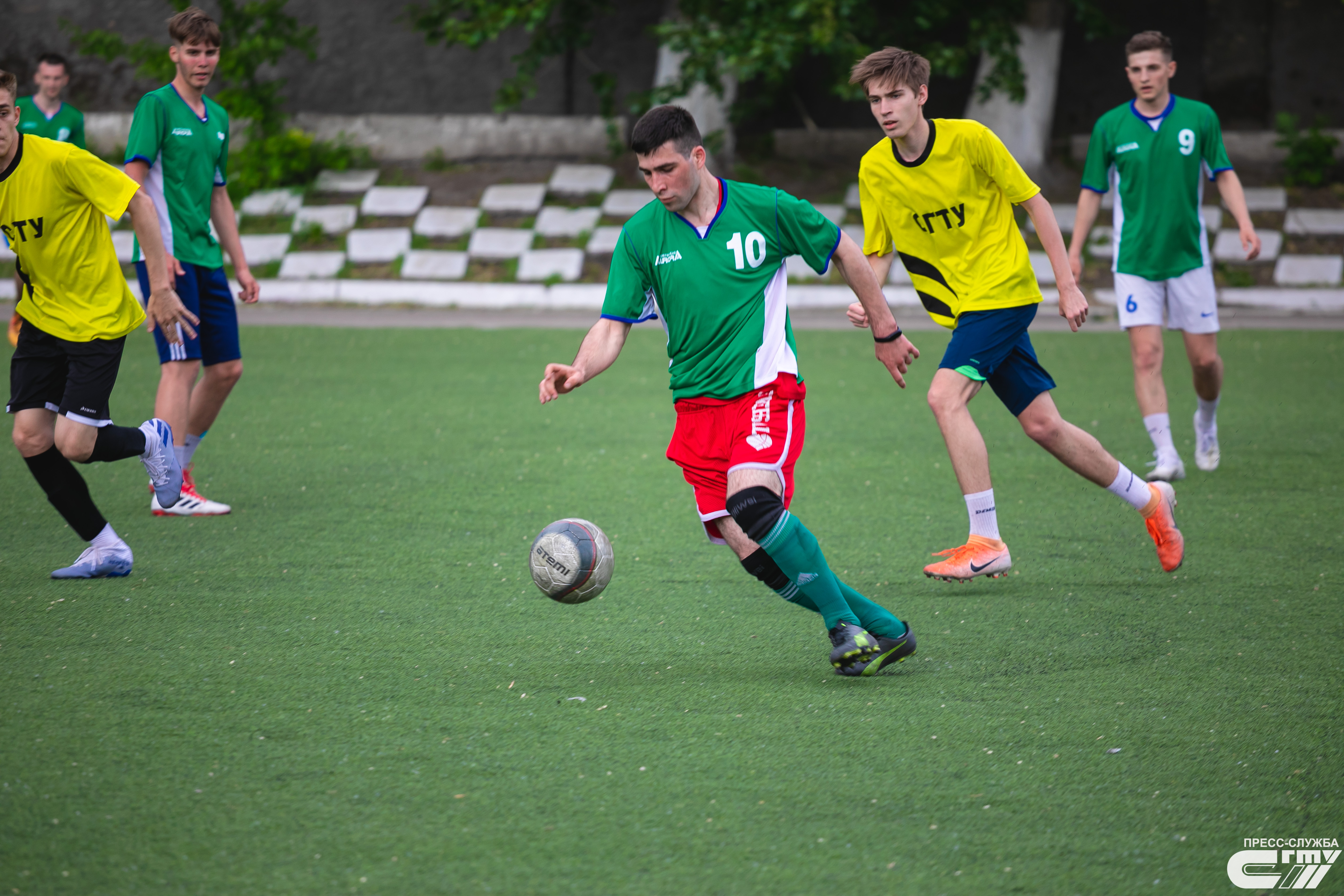 уор 5 2008. россия америка футбол. кыргызстан-россия футбол 2022. мощный товарищеский. мощный товарищеский.