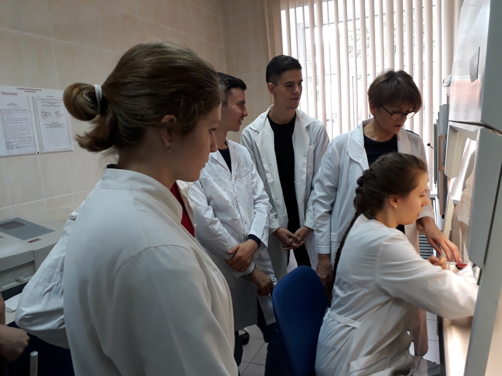 Будущие химики-технологи изучили основы биотехнологий