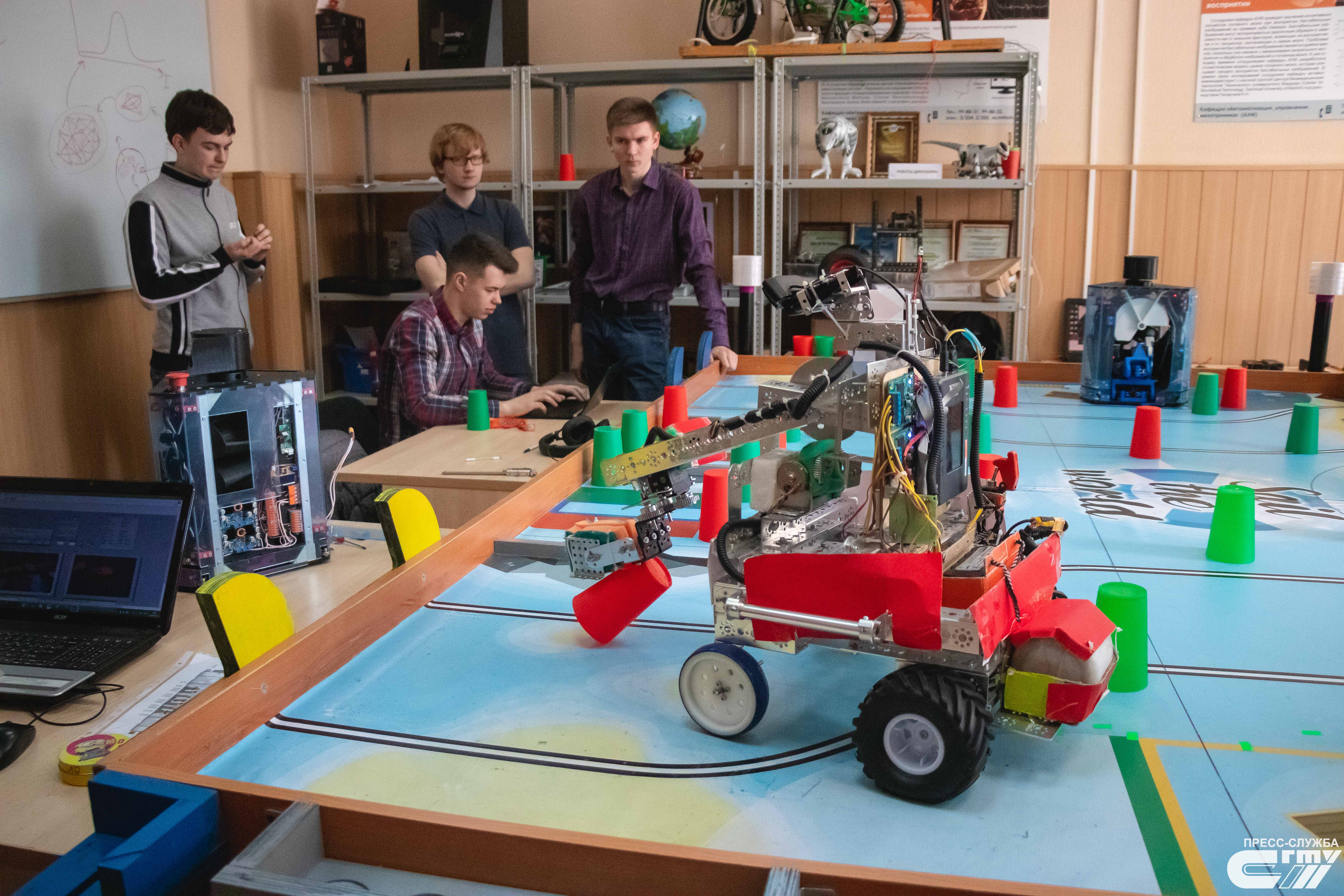 На базе ИММТ прошли робототехнические соревнования Евробот-2021 На базе ИММТ прошли робототехнические соревнования Евробот-2021