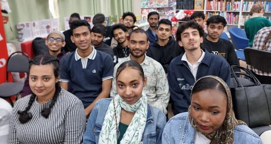 Иностранные обучающиеся СГТУ приняли участие во Всероссийской акции «Библионочь-2026»