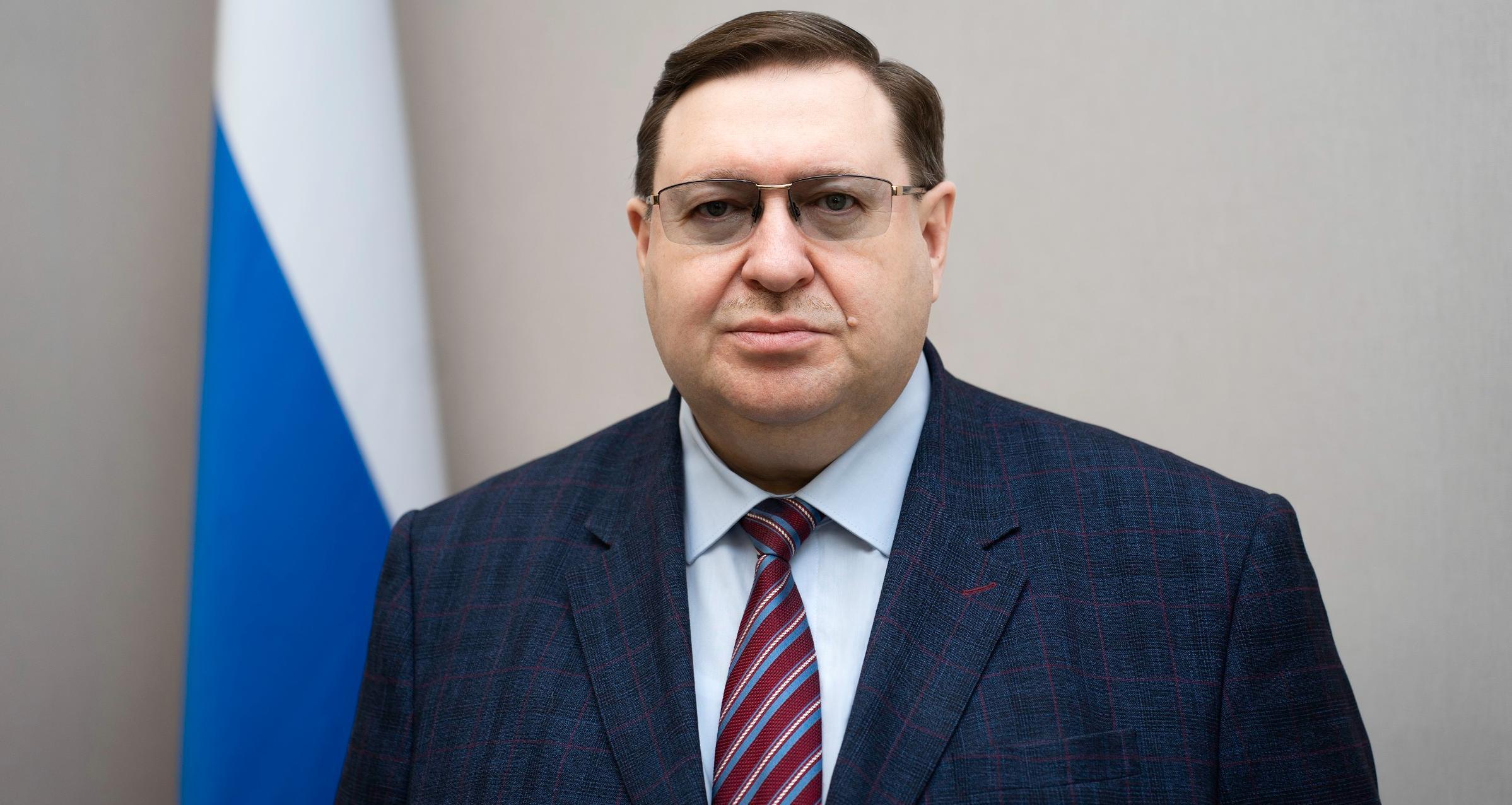 Поздравление ректора СГТУ Сергея Наумова с Последним звонком