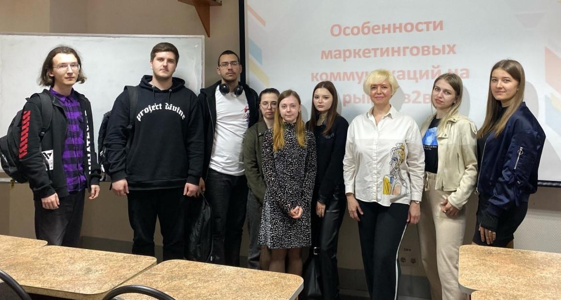 В ИнПИТ прошел мастер-класс по маркетинговым коммуникациям