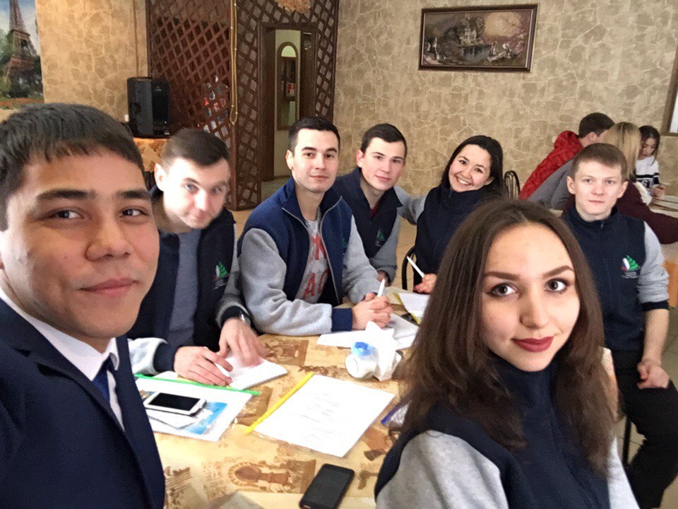 Актив профкома студентов принимает участие в обучающем семинаре «Актуальные аспекты деятельности студенческих профсоюзных организаций». 